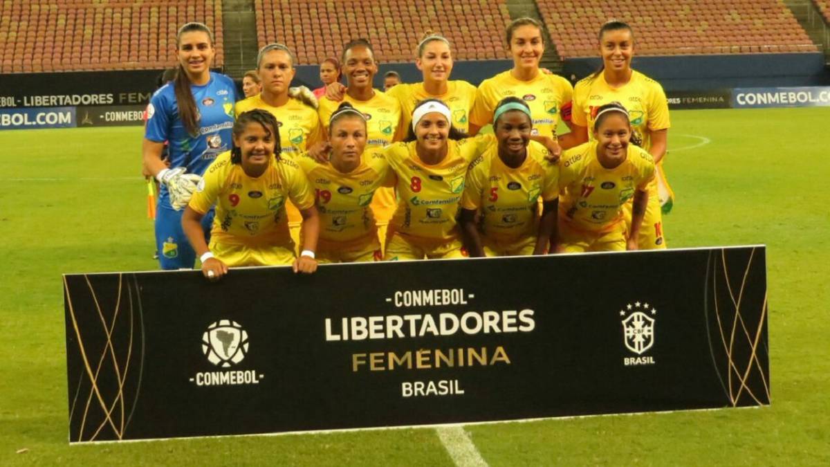 Yoreli Rincón, campeona de la Copa Libertadores femenina con el Atlético Huila aseguró que no recibirán un peso del premio de 55 mil dólares
