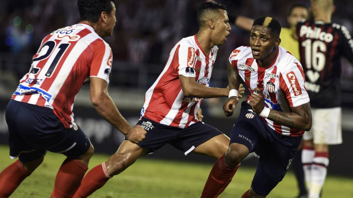 Yony González celebra el gol contra Paranaense