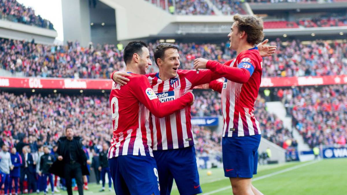 Asistencia de Santiago Arias en el triunfo de Atlético de Madrid 3-0 sobre Deportivo Alavés por LaLiga de España
