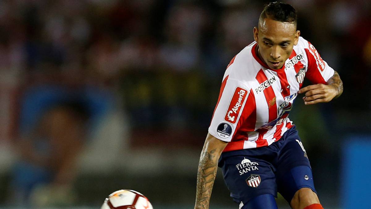 Jarlan Barrera ante Paranaense