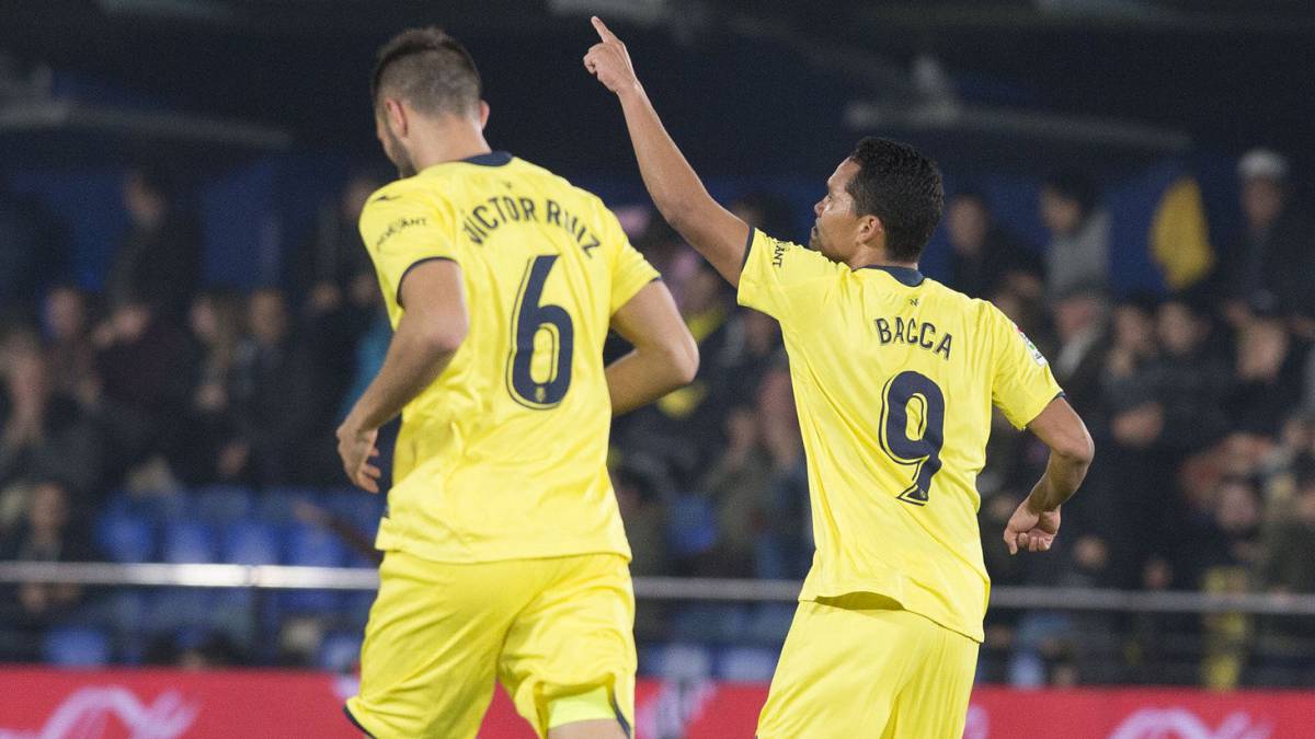 Carlos Bacca estrena DT en juego clave de Europa League