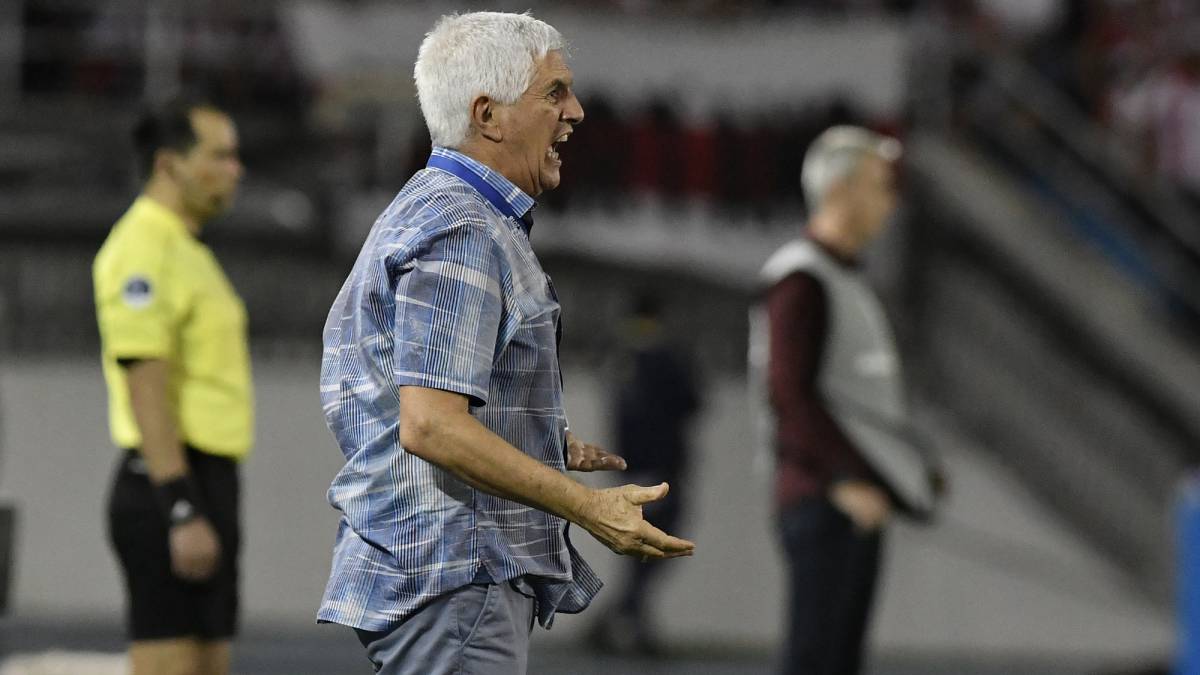 El técnico del Junior de Barranquilla Julio Avelino Comesaña habló de la final de la Liga Águila II - 2018 ante el Deportivo Independiente Medellín