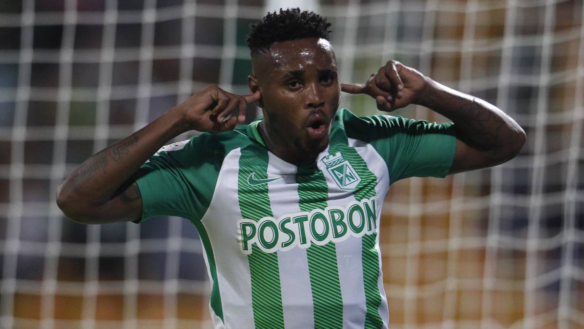 El jugador de Atlético Nacional, Gustavo Torres, fue cedido a préstamo al San Lorenzo de Argentina que dirige Jorge Almirón. El delantero está en Argentina