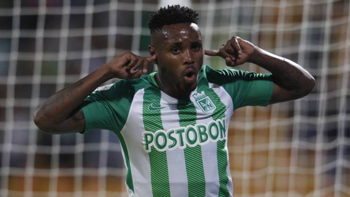 El jugador de Atlético Nacional, Gustavo Torres, fue cedido a préstamo al San Lorenzo de Argentina que dirige Jorge Almirón. El delantero está en Argentina