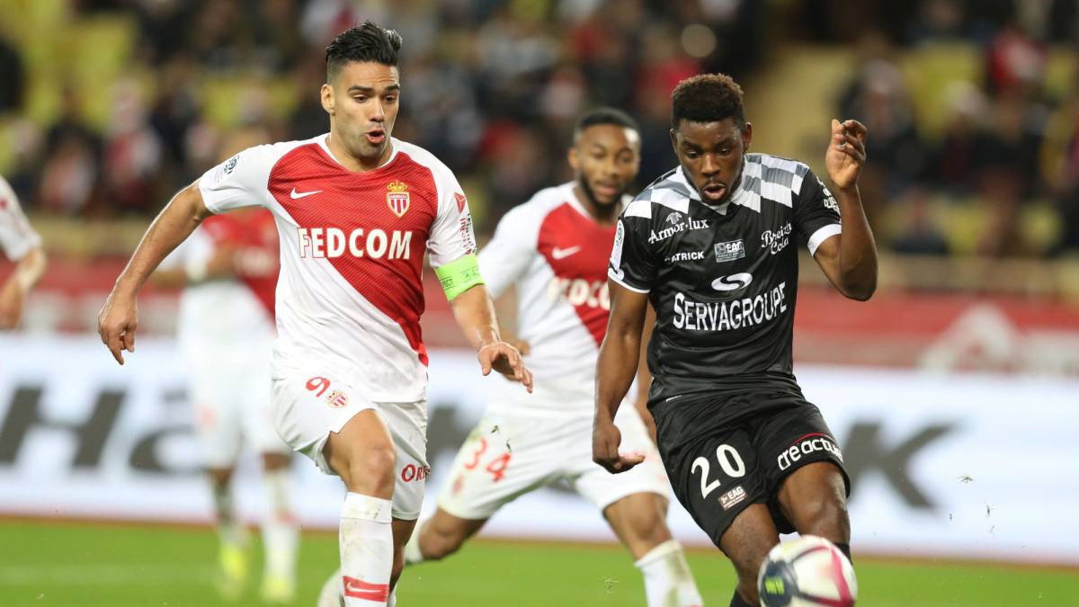 Falcao juega los 90 minutos en la derrota del Mónaco ante el Guingamp por Ligue 1
