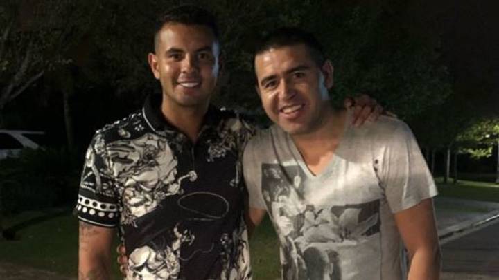 Edwin Cardona le deseó feliz Navidad a Juan Román Riquelme y se despidió de Boca Juniors