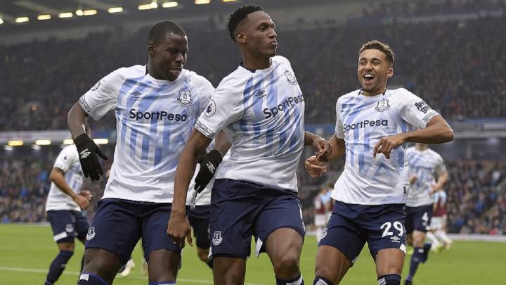 Yerry Mina marcó su primer gol en la Premier League con el Everton en el encuentro de la jornada ante el Burnley, el colombiano recicbió elogios