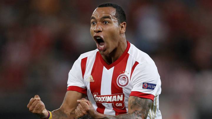 El colombiano Felipe Pardo, que jugó en 2018 con Olympiakos de Grecia, fue confirmado como refuerzo de Toluca en la temporada 2019 de la Liga de México.