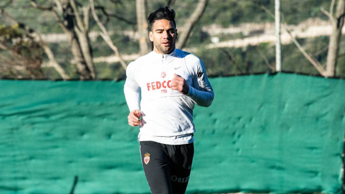 AS Mónaco se solidarizó en sus redes sociales con Radamel Falcao García después de conocerse la muerte de su padre en Santa Marta cuando jugaba tenis.