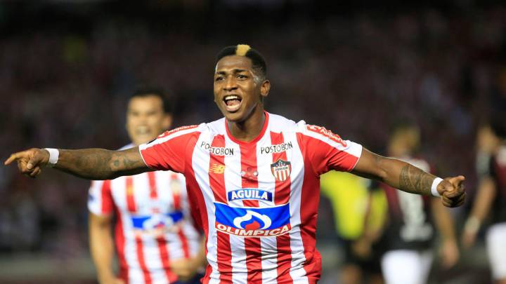 El volante Yony González llegó a Brasil para unirse a la pretemporada de Fluminense, equipo con el que firmará por un año y disputará la Copa Sudamericana.