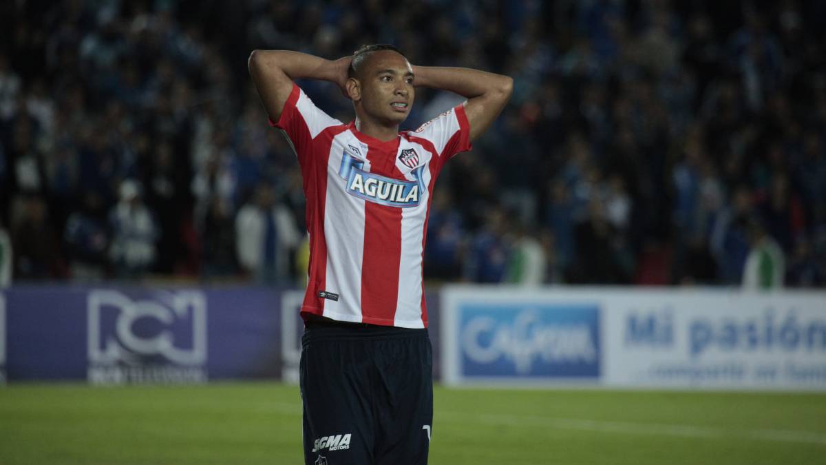 Jarlan Barrera ficharía con Rosario Central, csin embargo, estuvo cerca de llegar a Tigres. El técnico Ferreti afirmó que no sabía quién era el colombiano