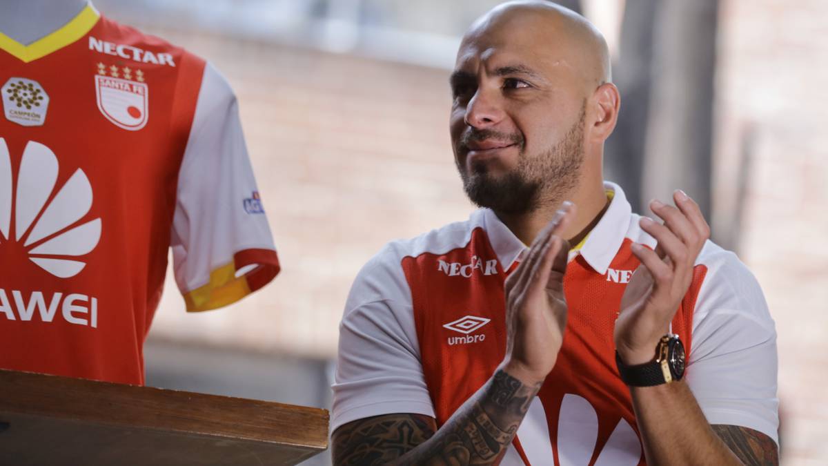 El volante argentino Ómar Pérez habló en Fox Sports Radio sobre su nueva etapa en Santa Fe y su idea de volver a ser campeón de la Liga Águila.