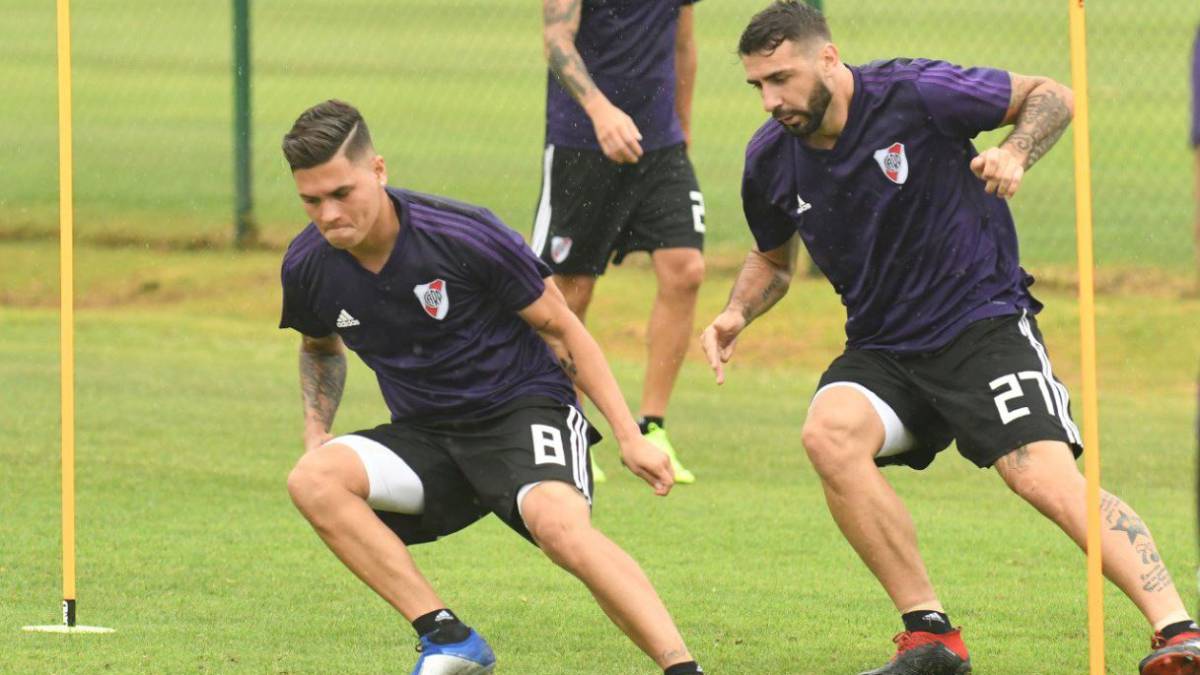Juan Fernando Quintero viaja junto a Borré con River a Uruguay para amistoso
