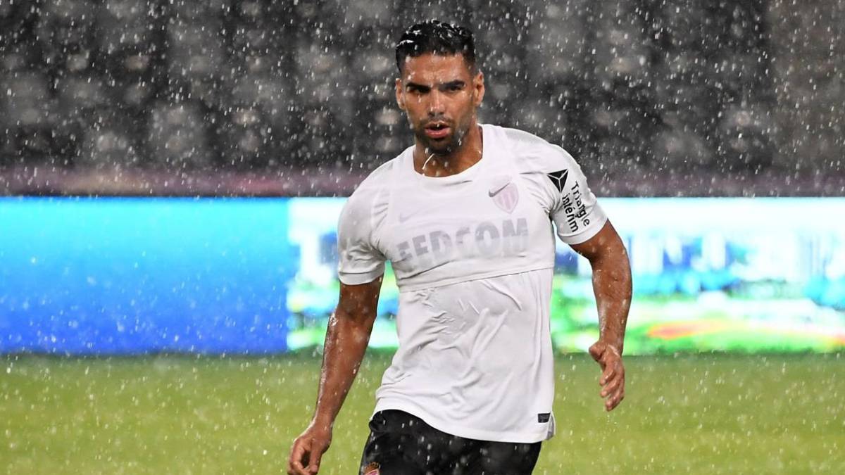 Falcao García entrena con el Mónaco