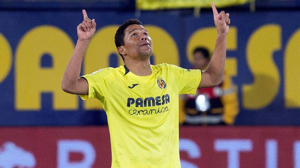 América de México busca a Carlos Bacca que está en Villarreal