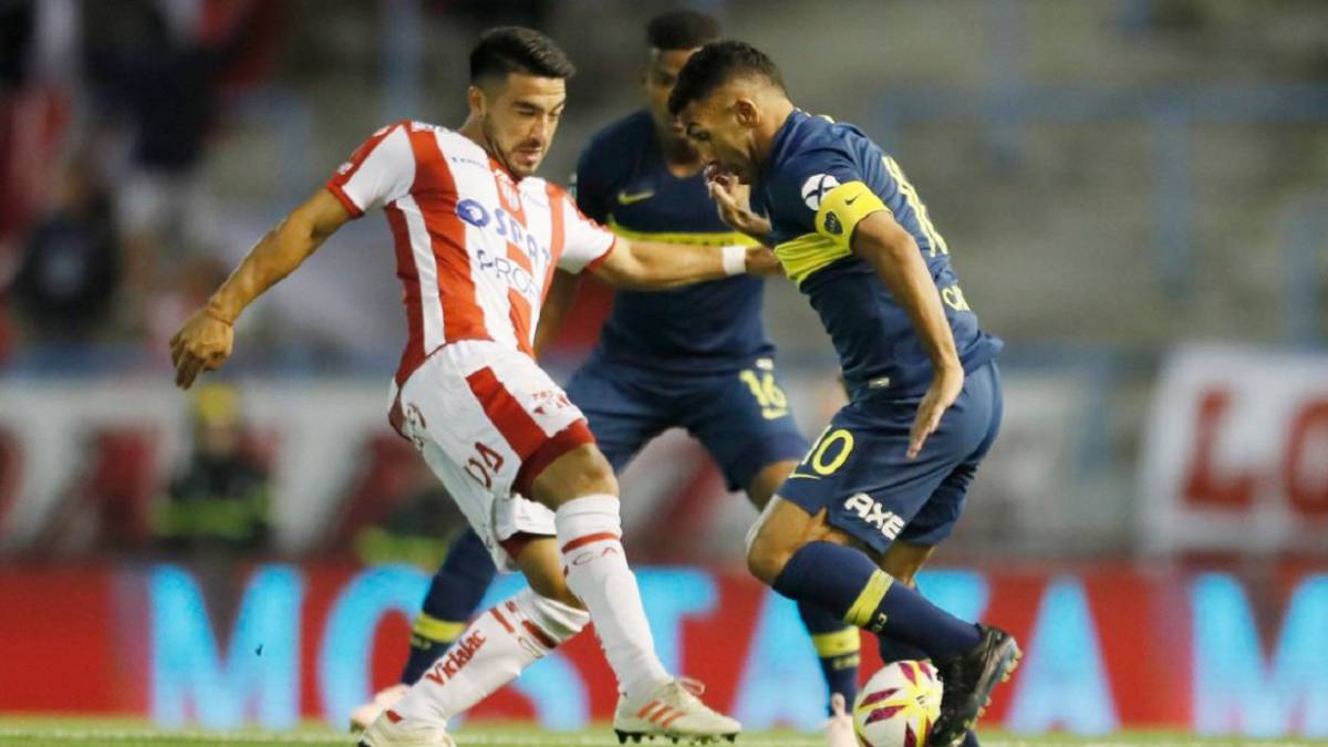 Boca Juniors hizo su primera presentación del año y bajo la dirección de Gustavo Alfaro con Sebastián Villa y wilmar Barrios como titulares ante Unión