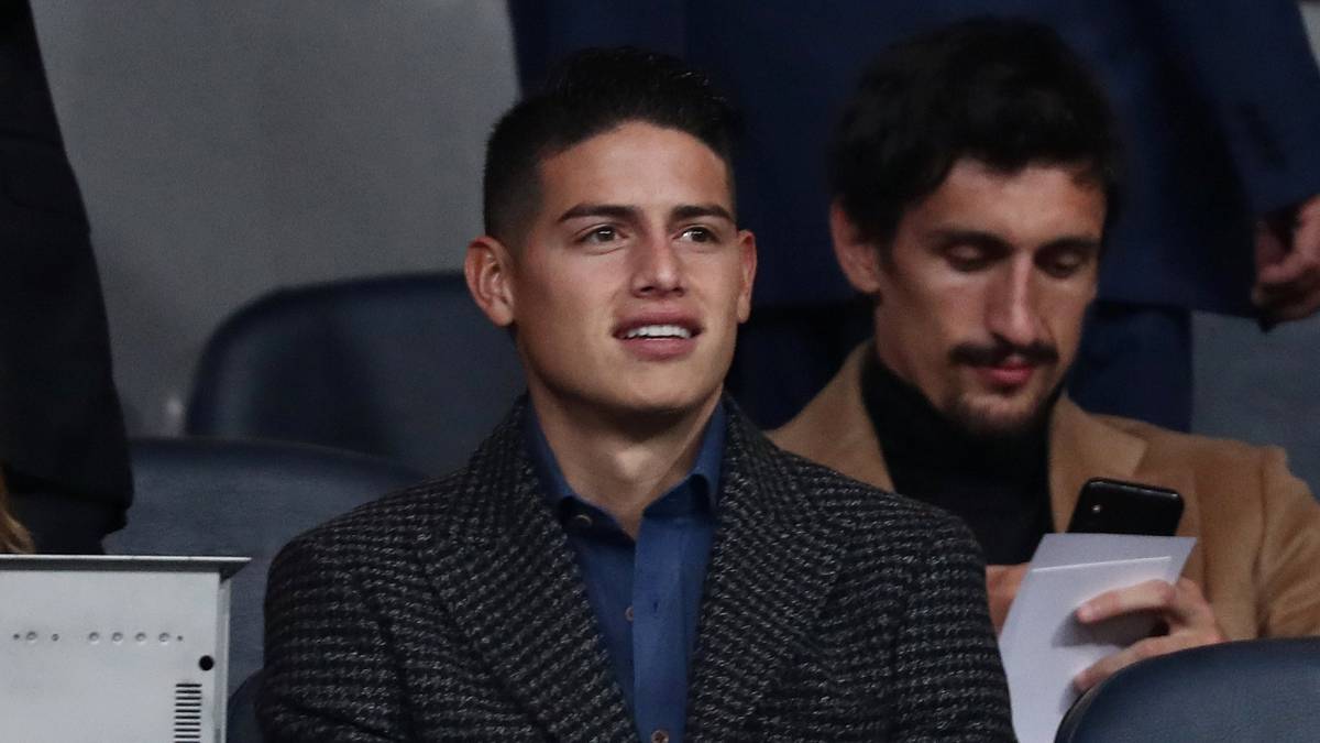 James Rodríguez del Bayern Múnich interesaría a Carlo Ancelotti, técnico de Napoli