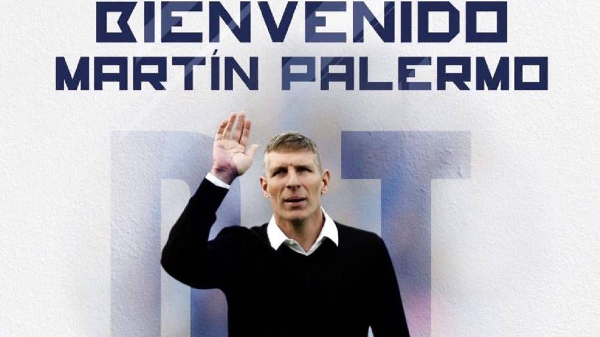 Martín Palermo asume como técnico de Pachuca de México