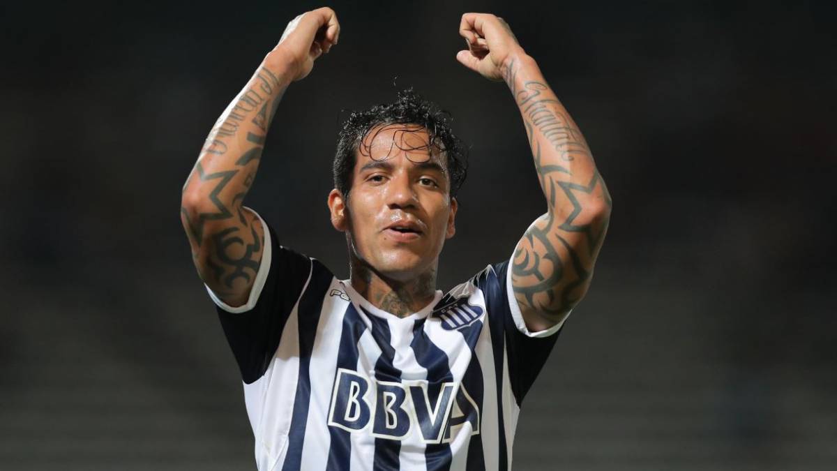 Dayro Moreno marcó dos goles en su debut con Talleres de Córdoba en el Torneo de Verano ante el clásico rival de su equipo, Belgrano. El segundo fue golazo.