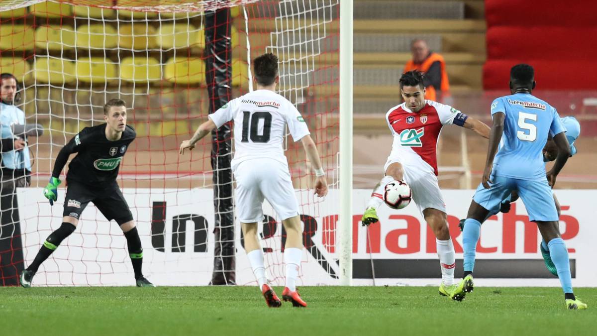 Mónaco perdió 2-0 contra Dijon, por la fecha 22 de la Ligue 1 de Francia. El colombiano Falcao García jugó los 90 minutos. Su equipo se mantiene en descenso