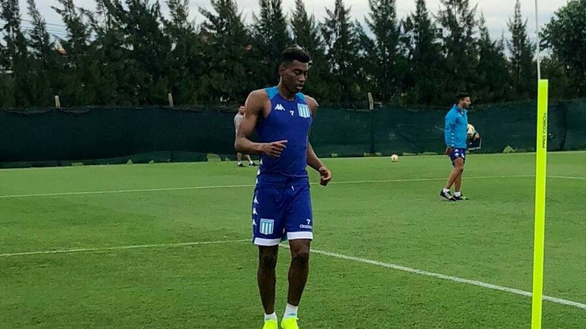 Mateo Casierra fichó con Racing de Avellaneda y es el tercer refuerzo de 'La Academia' para la Superliga de Argentina