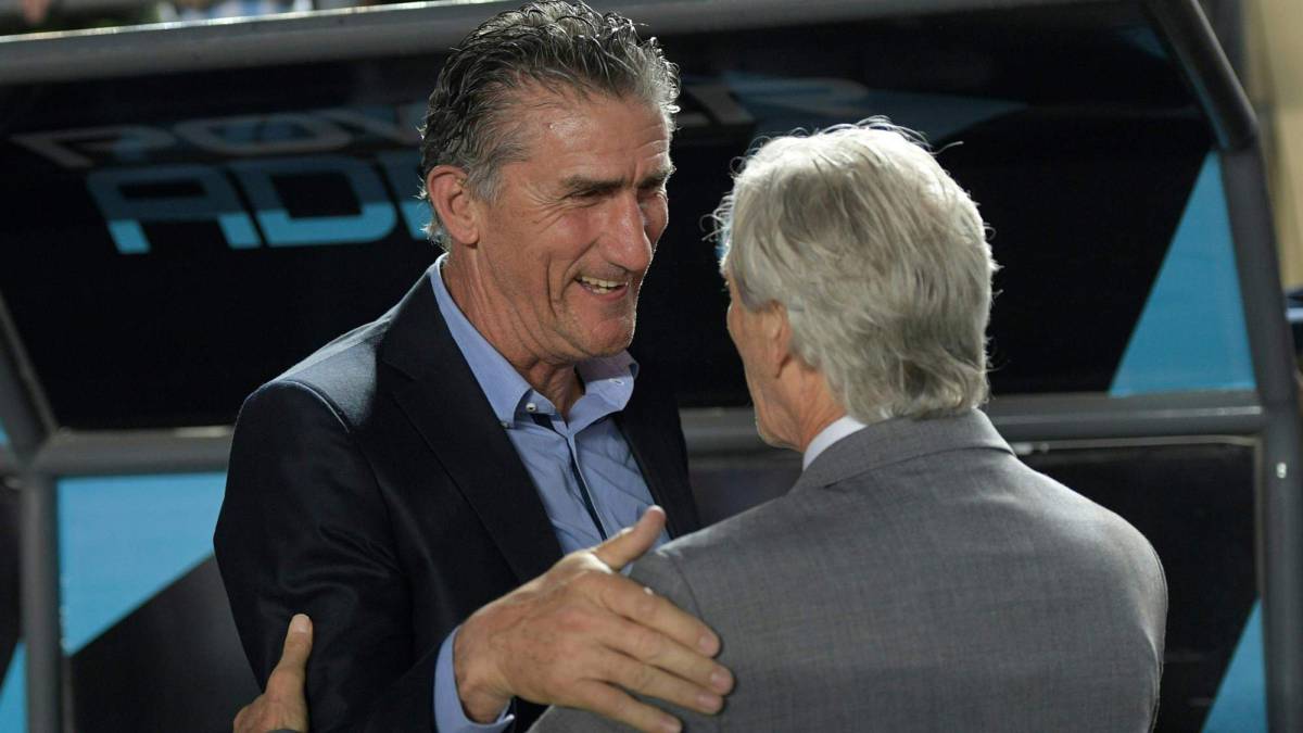 Edgardo Bauza y José Pékerman en un partido entre Argentina y Colombia