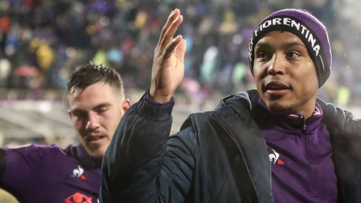 Luis Fernando Muriel después de un partido con la Fiorentina, club al que llegó en el mercado de invierno de 2019