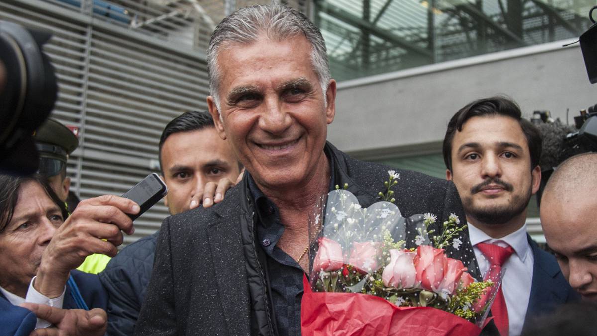 Carlos Queiroz en su llegada a Colombia para asumir como nuevo técnico de la Selección. Será el tercer europeo en dirigir al equipo nacional