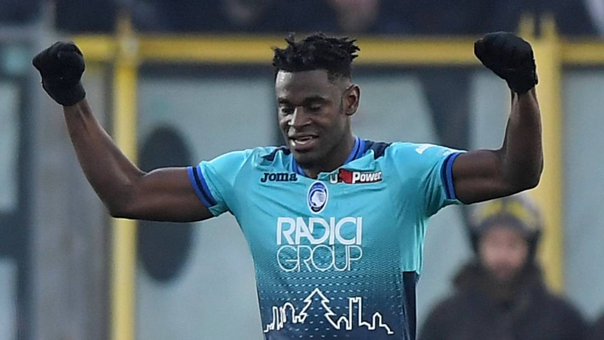 Duván Zapata llega a los 100 goles como profesional