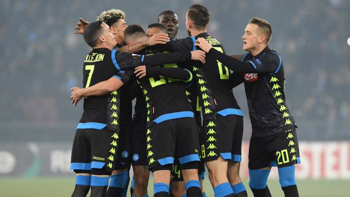 El equipo de Carlo Ancelotti derrota de momento al Zurich con goles de Callejón e Insigne.