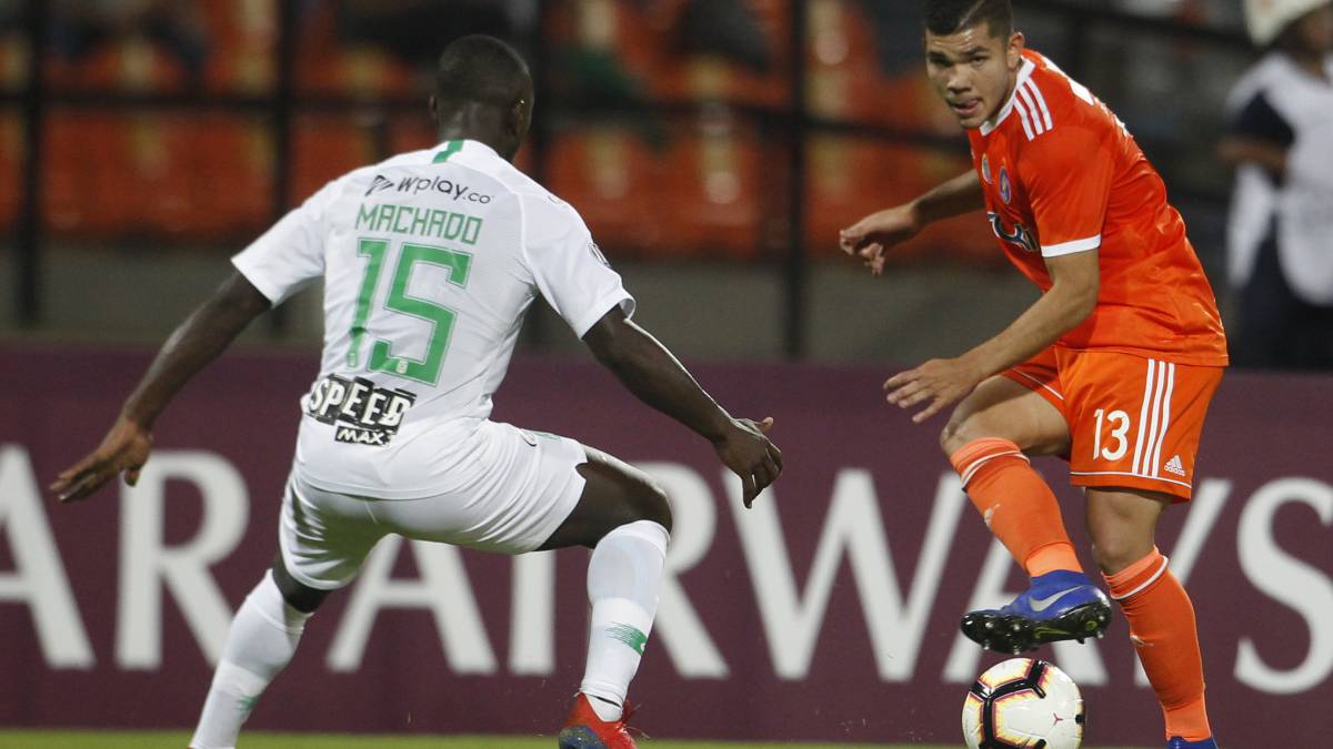Atlético Nacional clasificó a la tercera ronda de la Copa Libertadores después de dejar en el camino a La Guaira.