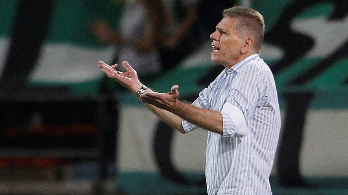El técnico de Atlético Nacional valoró la clasificación frente a La Guaira de Venezuela