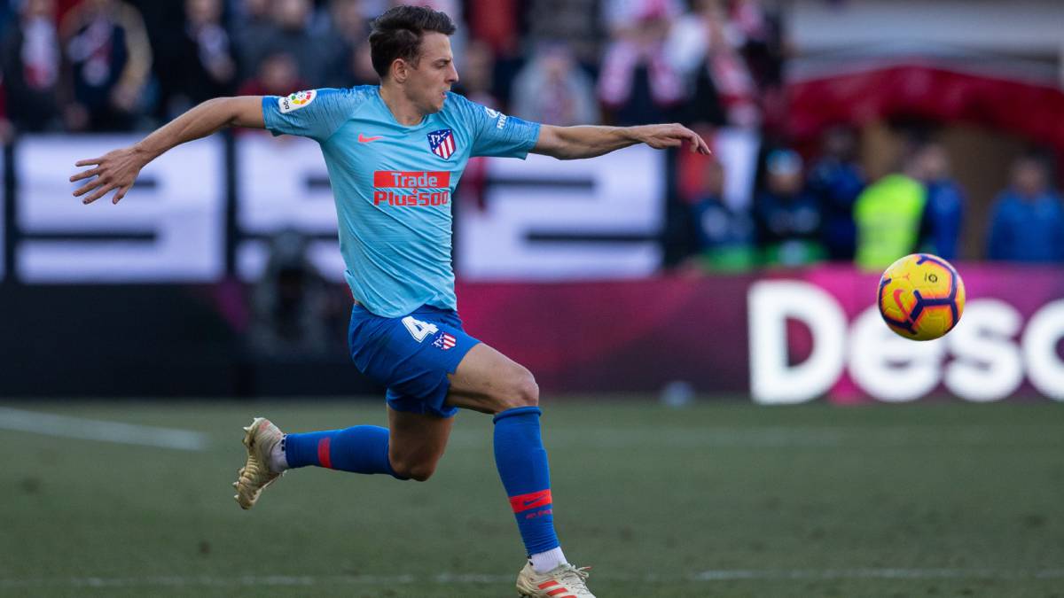 Santiago Arias lucha por un lugar en la titular del Atlético de Madrid frente a La Juventus por Champions League