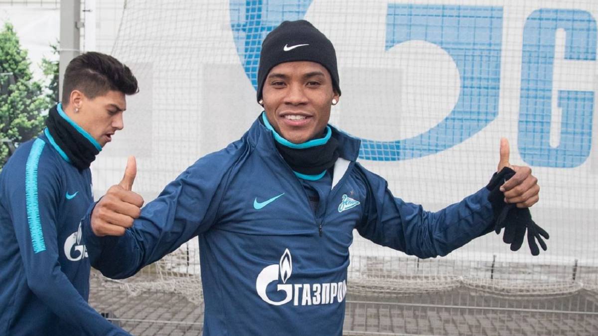 Wilmar Barrios entrena con el Zenit para la reanudación de la Premier League de Rusia.
