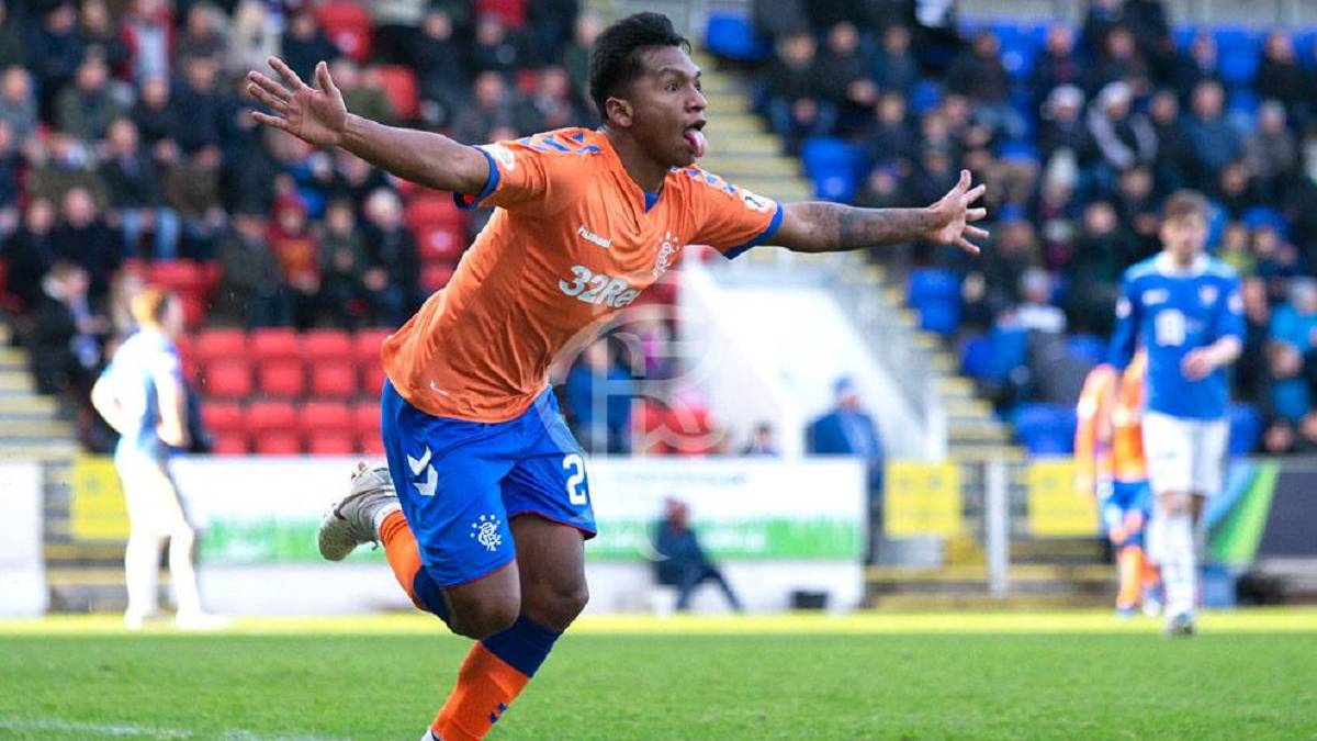 Alfredo Morelos celebra un gol con Rangers