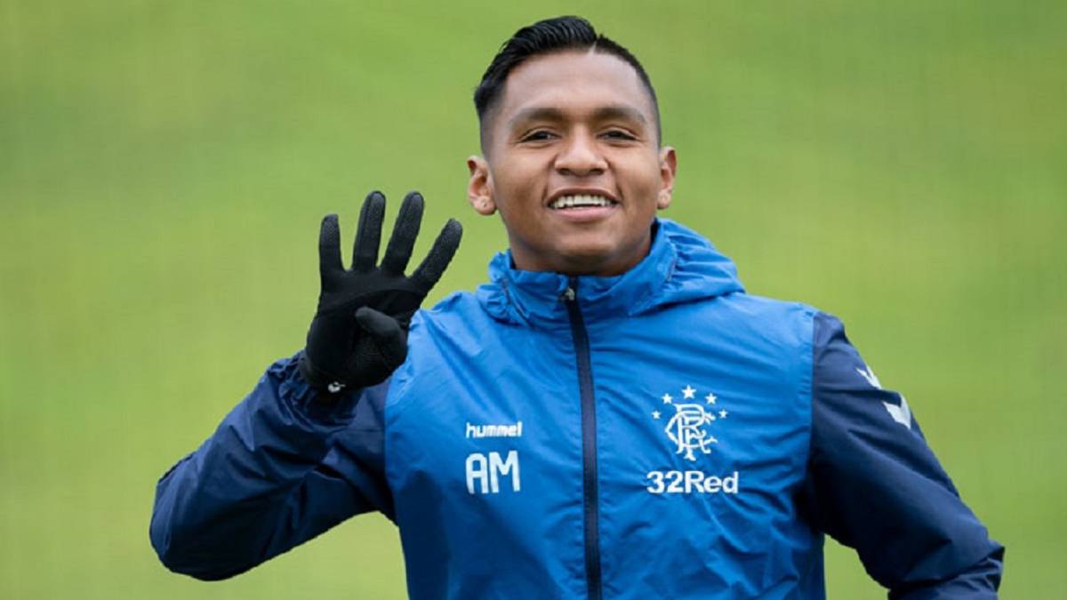 Alfredo Morelos alargó su contrato con el Glasgow Rangers por cuatro años más