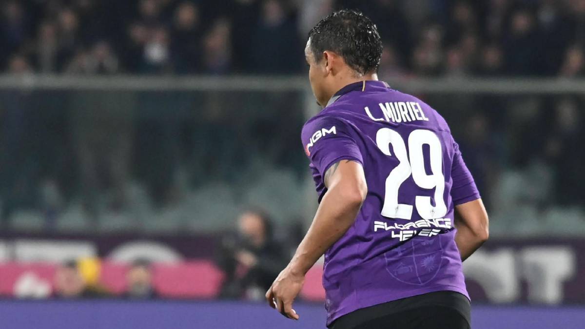 Luis Muriel marcó el gol del empate de la Fiorentina ante la Lazio por la fecha 27 de la Serie A