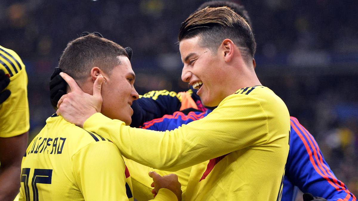 James y Quintero en un partido amistoso de Colombia ante Francia