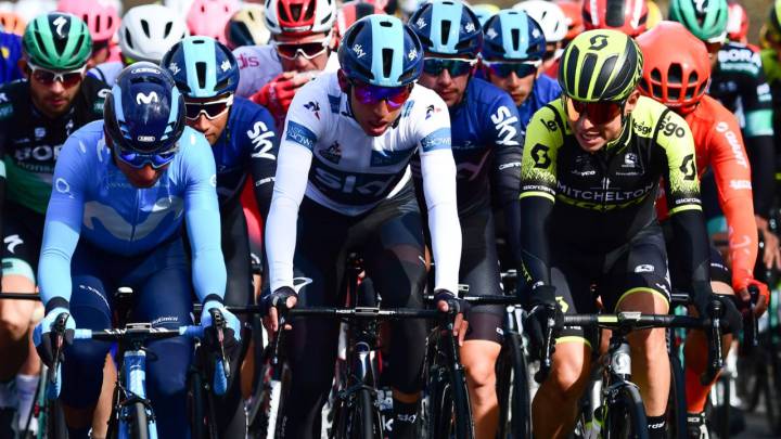 Egan Bernal ha sido uno de los ciclistas más destacados en las tres primeras etapas de la París Niza, el ciclista del Sky ha sorprendido en los abanicos