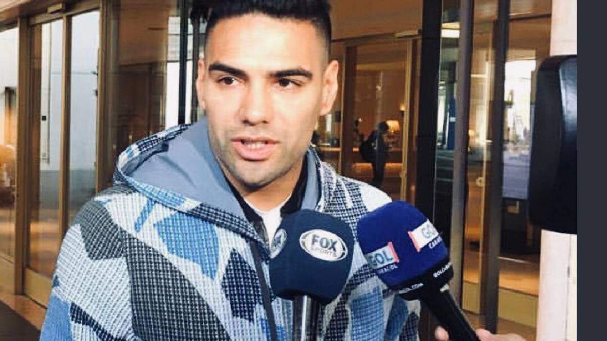 Falcao en Japón