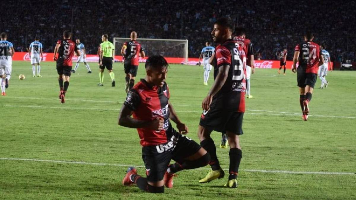 Wilson Morelo se lesiona en entrenamiento de Colón.