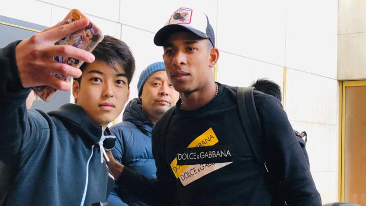 Sebastián Villa, jugador de Boca Juniors, ya está con la Selección Colombia en Yokohama para comenzar los trabajos previos a amistosos ante Japón y Corea