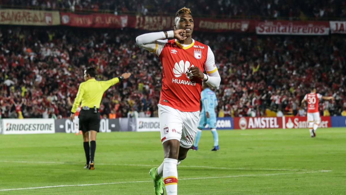 Johan Arango, en un partido de Sante por Copa Libertadores.