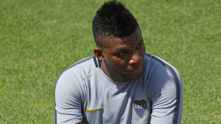 Frank Fabra durante un entrenamiento en la sede deportiva de Boca Juniors en Argentina