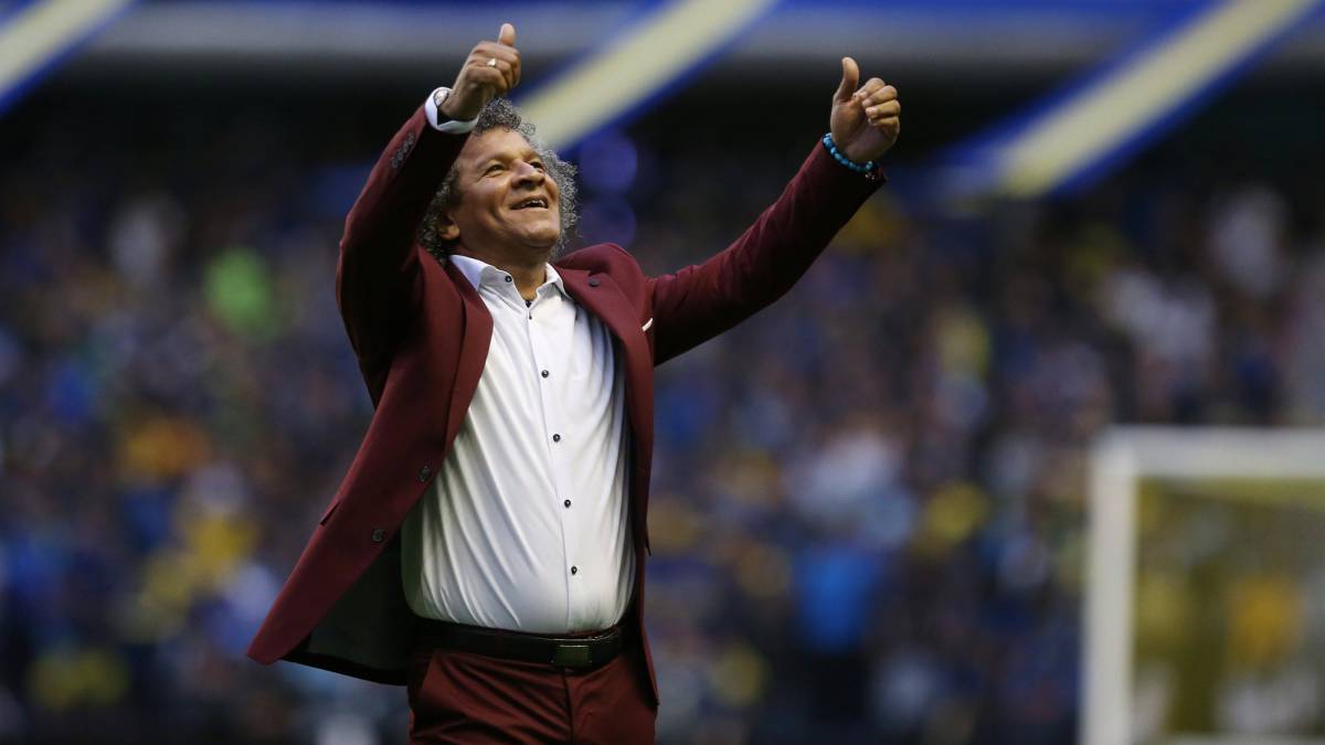 Alberto Gamero recibe consejos de Marcelo Gallardo para enfrentar a Boca en Ibagué.