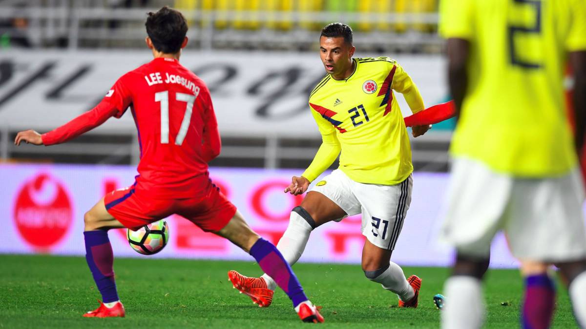 Edwin Cardona fue sanciona por la FIFA por gesto racista en el partido entre Colombia y Corea del Sur