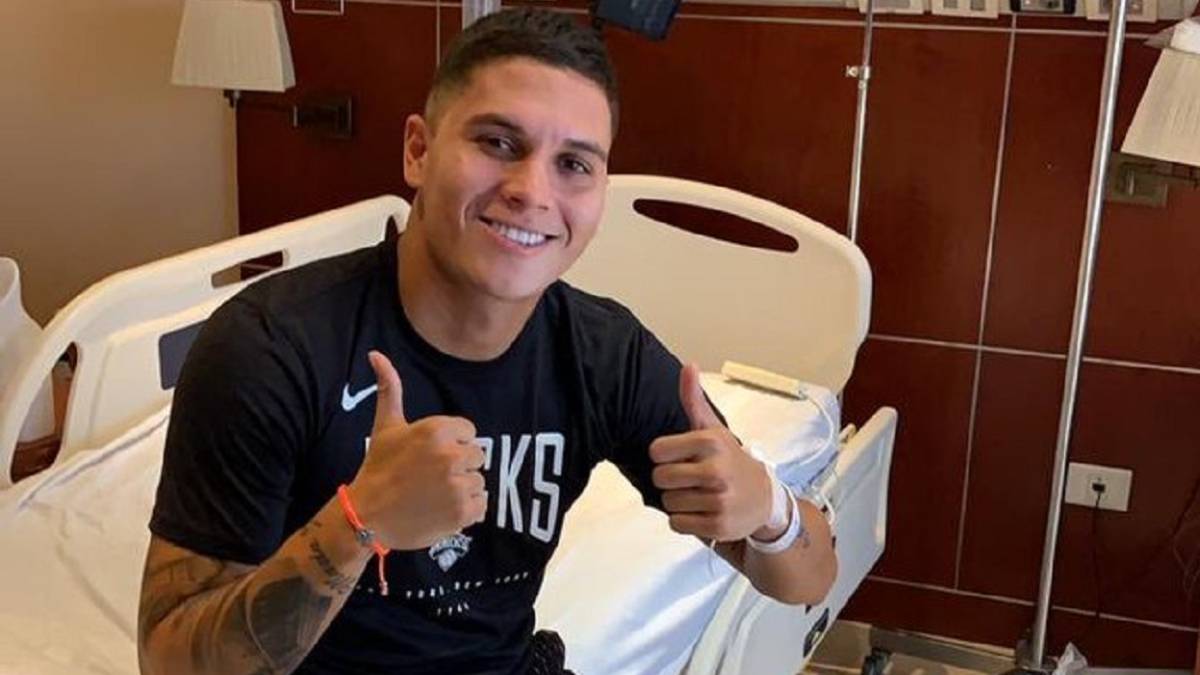 El colombiano compartió en sus redes sociales una fotografía después de la operación.