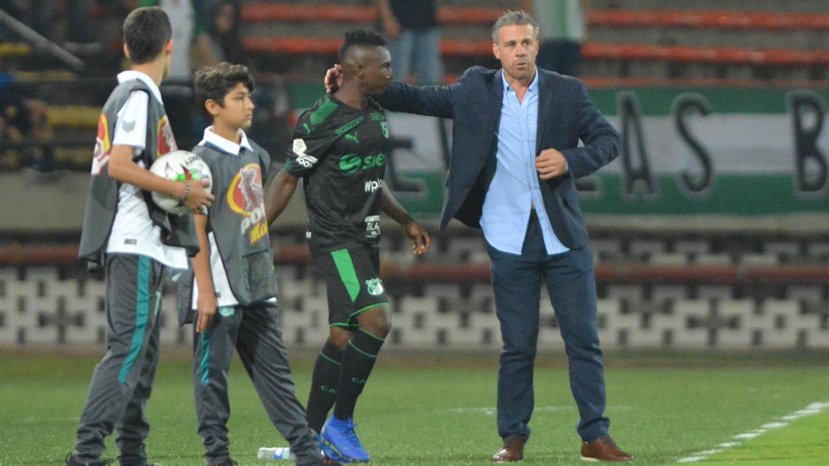 Deportivo Cali y las causas de su mal momento en la Liga Águila en la que el técnico Lucas Pusineri no ha podido tener un rendimiento regular