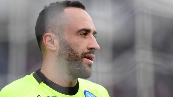 David Ospina se recupero de su traumatismo craneal y regresó a entrenamiewntos con el Napoli
