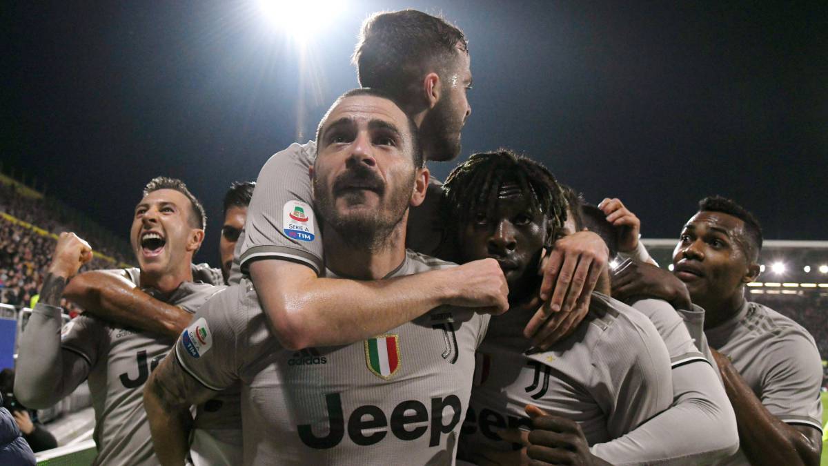 Juventus derrota en condición de visitante a Cagliari y cada vez está más cerca del titulo.